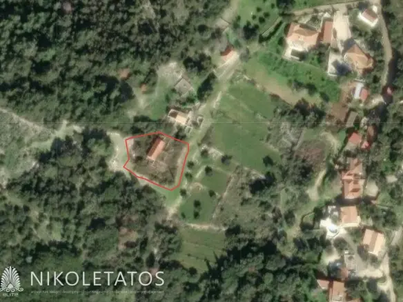 House Of 100 M² With Garden In Halikeri, Greece