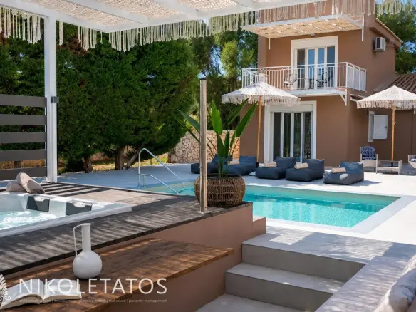 Villa Of 120 M² With Sea View In Pessada, Greece