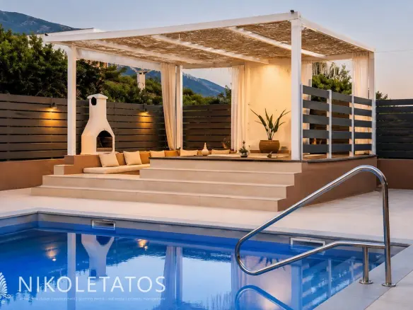 Villa Of 120 M² With Sea View In Pessada, Greece