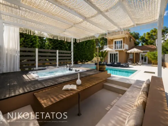 Villa Of 120 M² With Sea View In Pessada, Greece