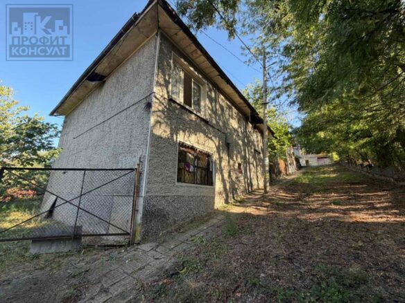 House Of 120 M² With Garage In Gorna Oryahovitsa, Garata District