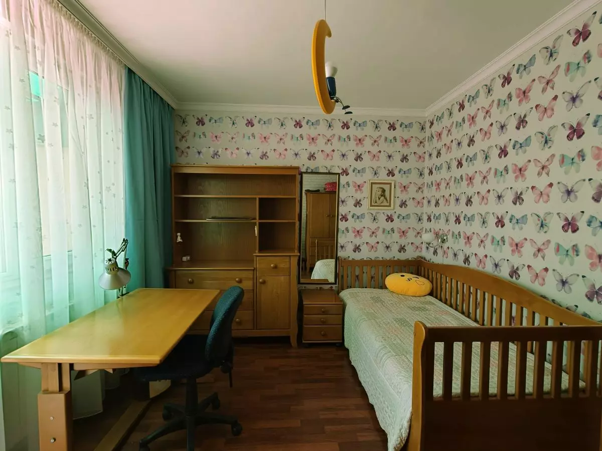 Apartment Of 75 M² With Two Bedrooms And Furnishings Near The Stadium