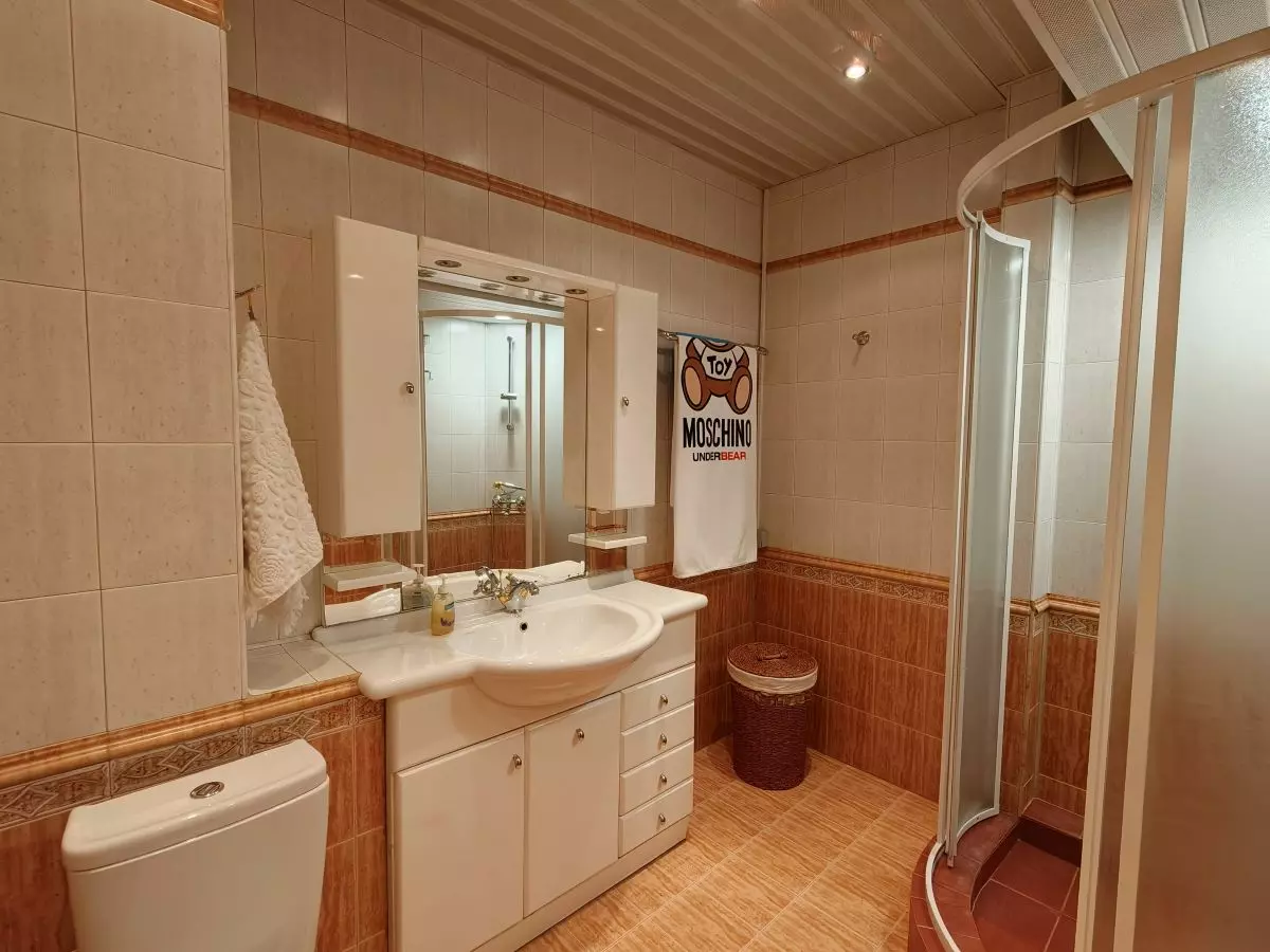 Apartment Of 75 M² With Two Bedrooms And Furnishings Near The Stadium
