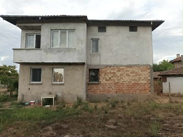 Продавам къща в село Гранитово