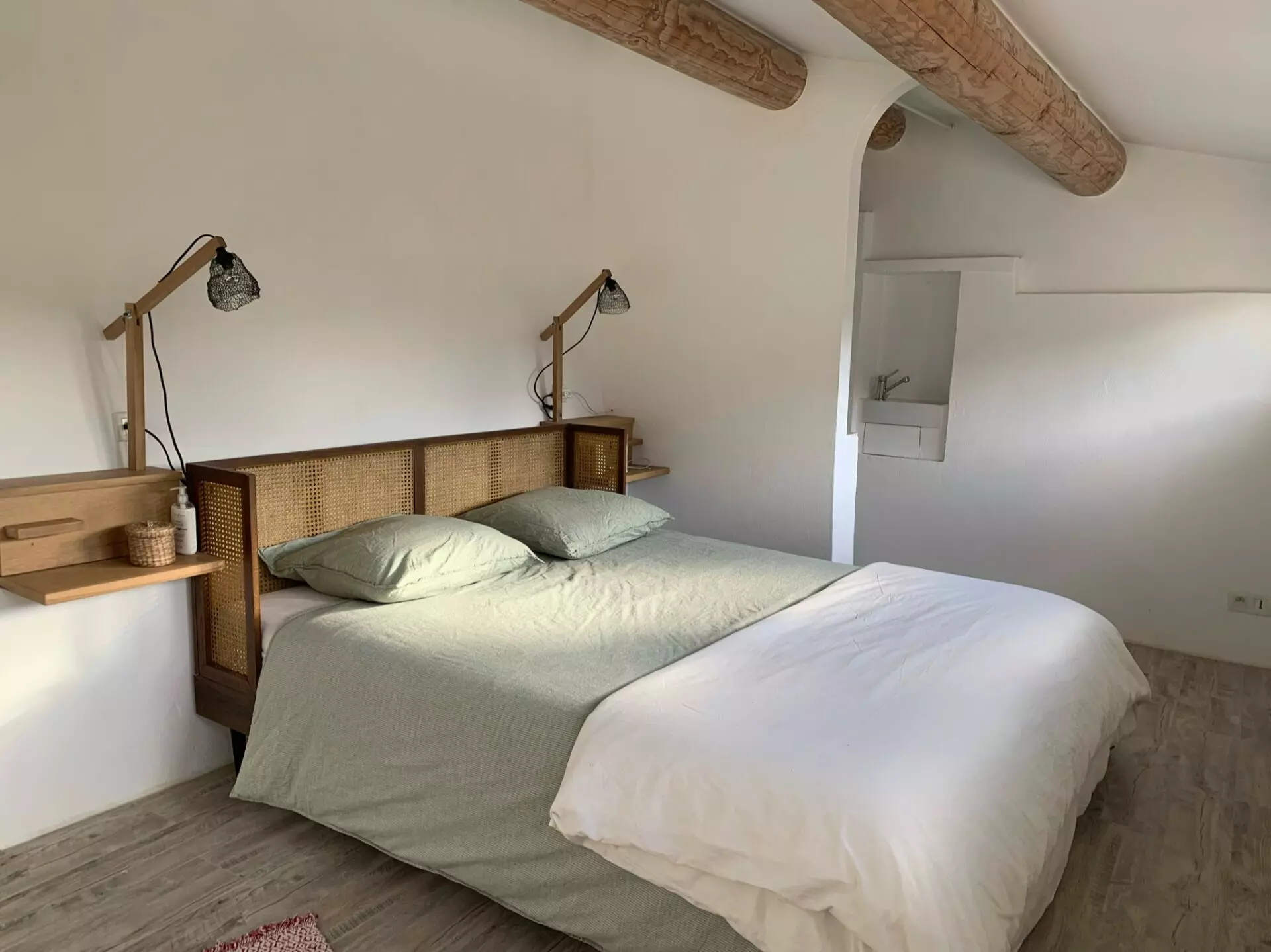 Village House Of 110 M² With Garden And Wooden Terrace In Provence