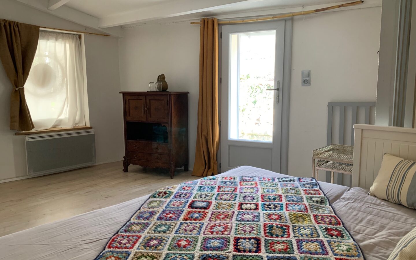 Village House Of 110 M² With Garden And Wooden Terrace In Provence