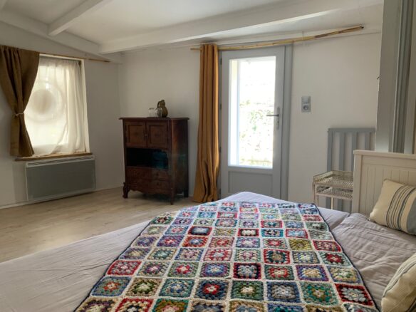 Village House Of 110 M² With Garden And Wooden Terrace In Provence