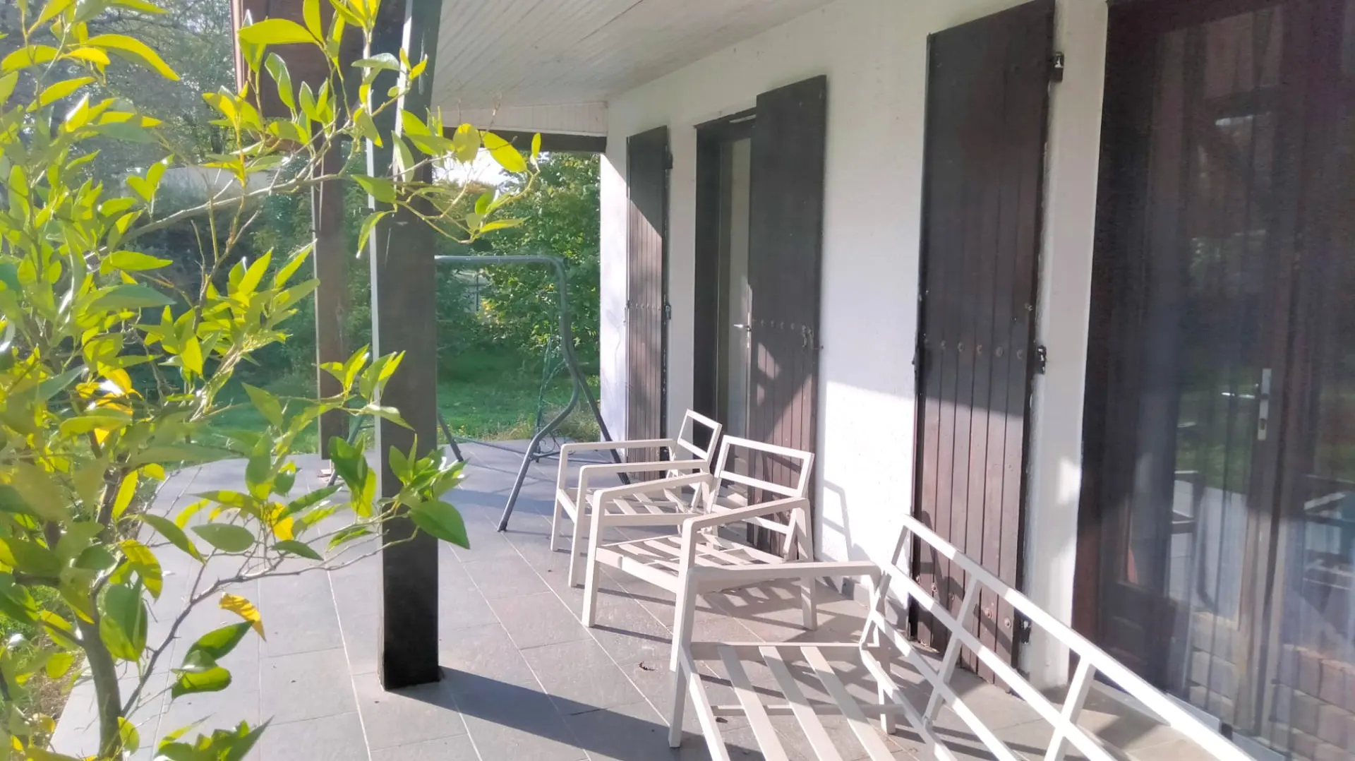 4-bedroom House In Val-de-bonnieure, France (170 M²)