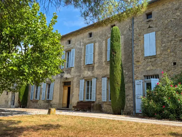 6-bedroom Country House In Saint-michel-de-lanes, France (495 M²)