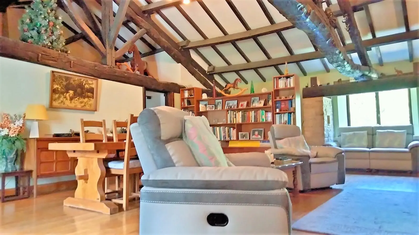 Stone Mill And Barn Of 200 M² With Pool Near Mansle