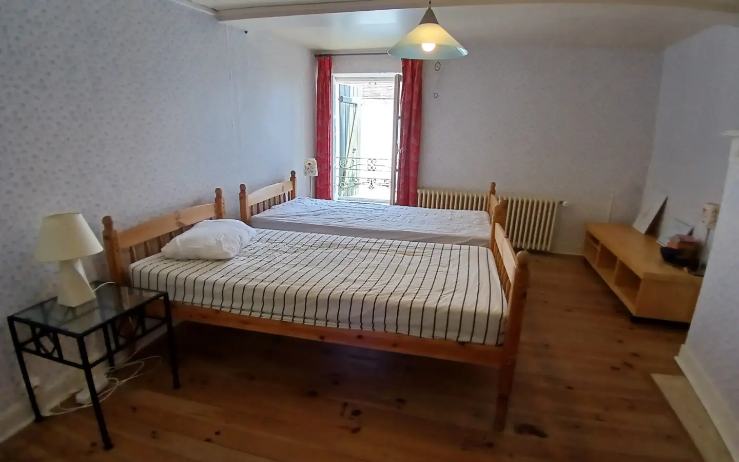 5-bedroom House In Saint-priest-les-fougeres, France (163 M²)