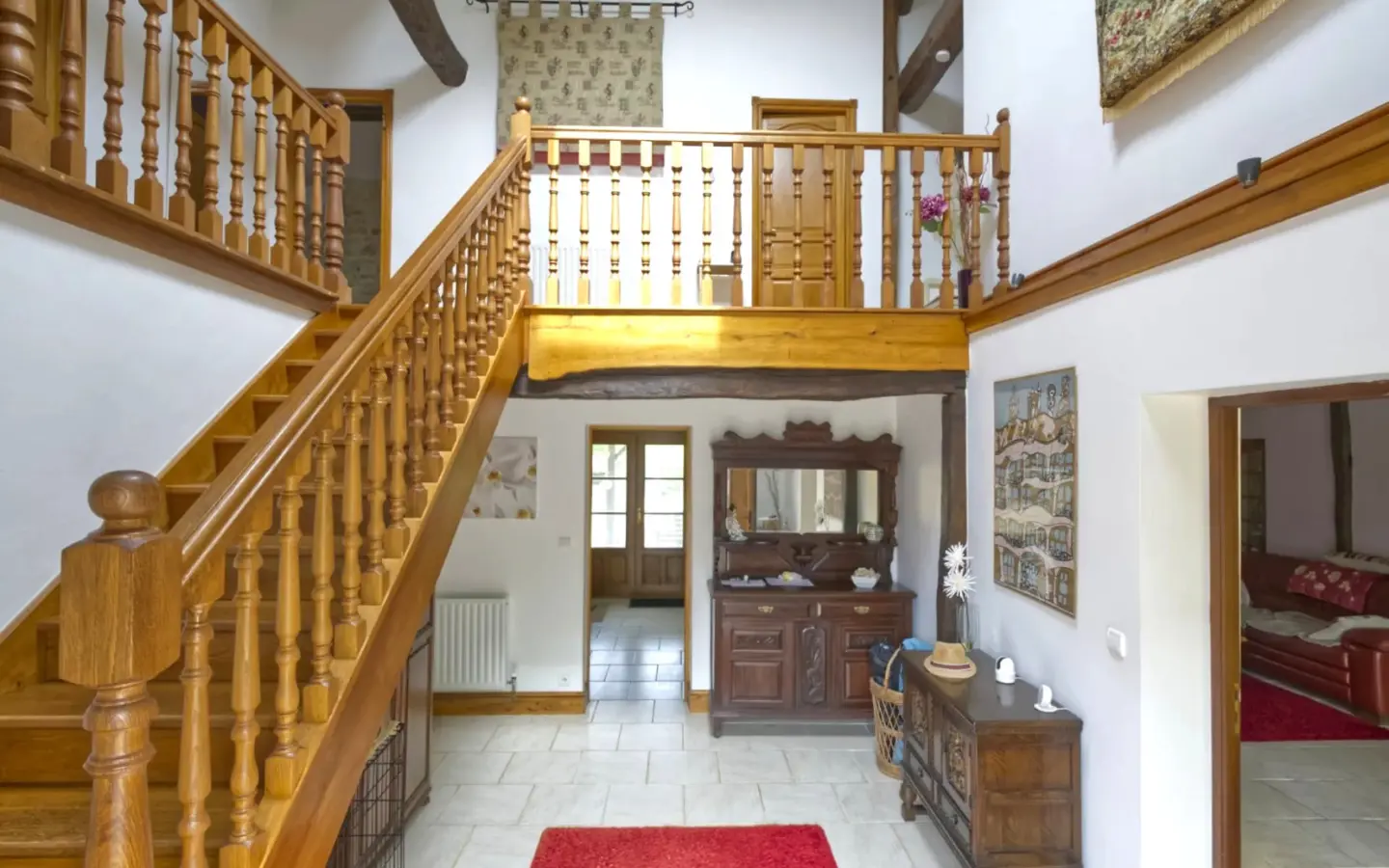 5-bedroom Country House In Lorigne, France (287 M²)