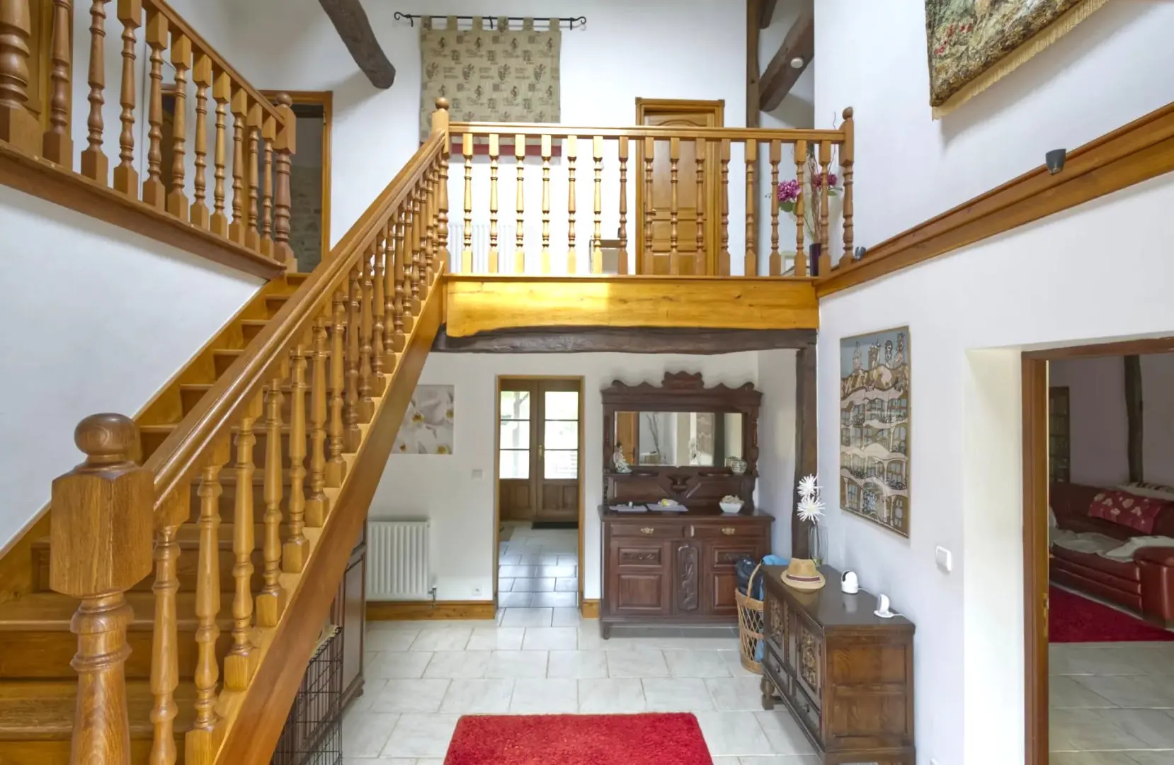 5-bedroom Country House In Lorigne, France (287 M²)