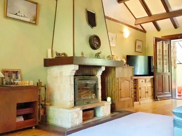 2-bedroom Mill In Saint-ciers-sur-bonnieure, France (187 M²)