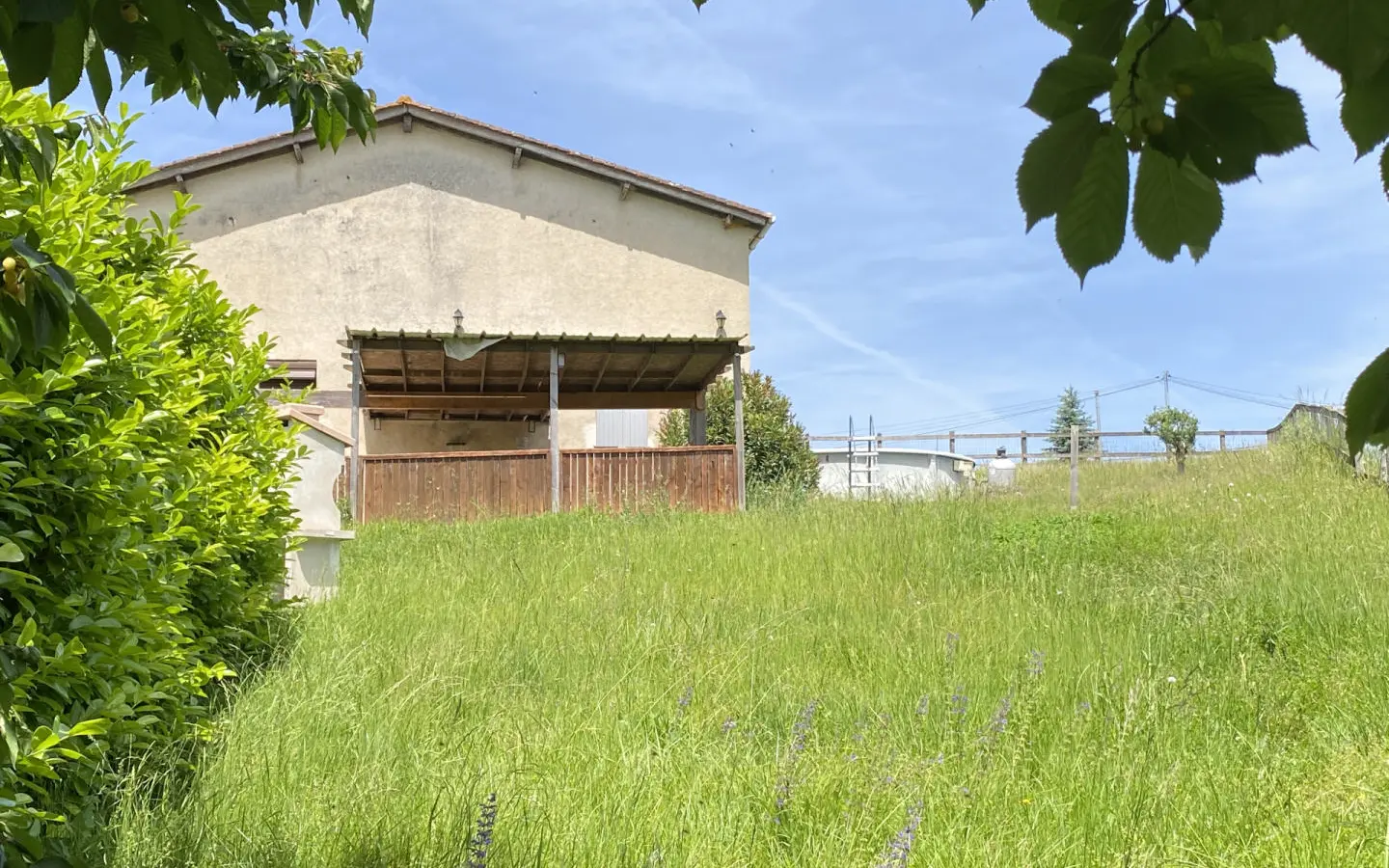 4-bedroom House In Laprade, France (154 M²)