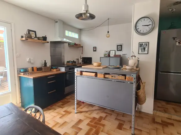 2-bedroom House In Rioux-martin, France (86 M²)