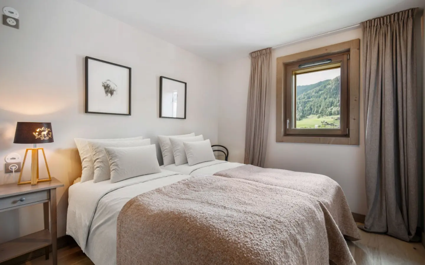 2 Bedroom Ski Apartment In Megeve, Haute-savoie Region