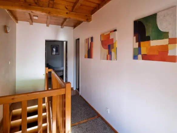 8-bedroom Country House In Labecede-lauragais, France (133 M²)