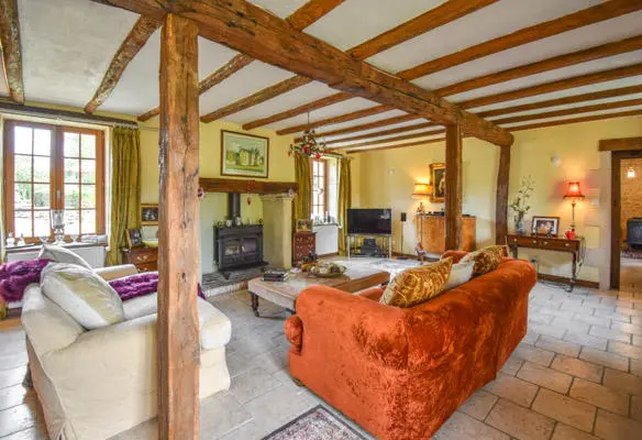 Two Detached Properties, Large Barns, Lake, 14 Ha, Woodland, 2 Pools, No Near Neighbours, Potential Revenue