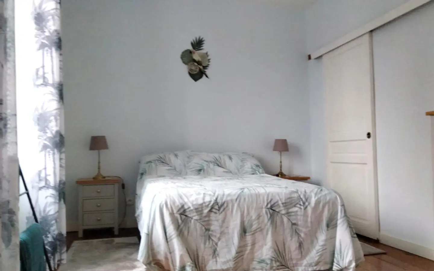 3-bedroom Village House In Lorigne, France (161 M²)