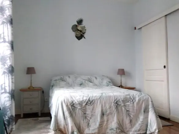 3-bedroom Village House In Lorigne, France (161 M²)