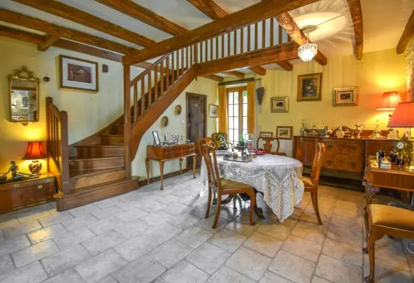 Two Detached Properties, Large Barns, Lake, 14 Ha, Woodland, 2 Pools, No Near Neighbours, Potential Revenue