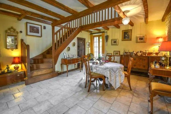 Two Detached Properties, Large Barns, Lake, 14 Ha, Woodland, 2 Pools, No Near Neighbours, Potential Revenue