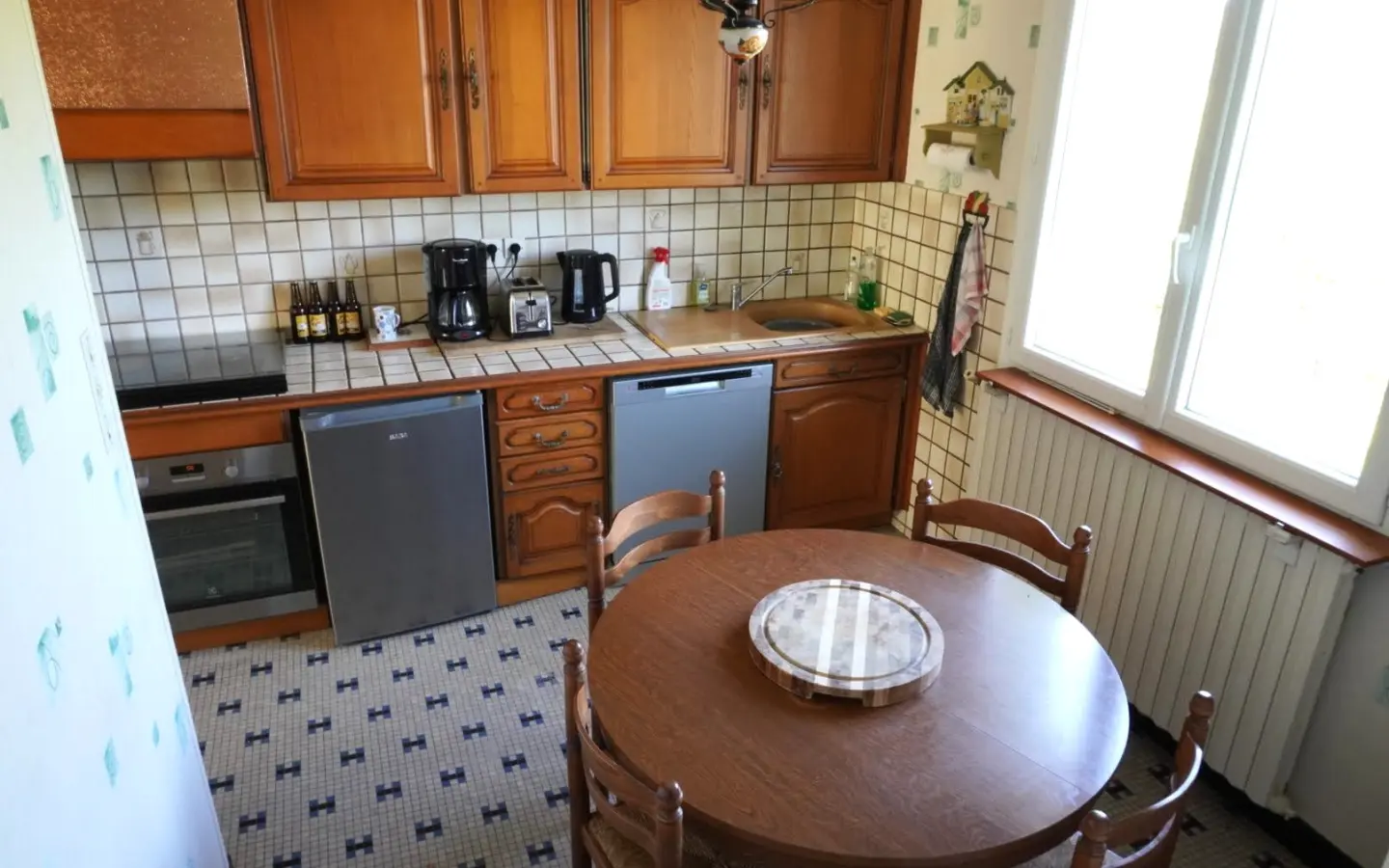 Village House Of 84 M² With Gardens, Garage, Outbuildings, 3 Bedrooms, 2 Bathrooms In Mauprevoir