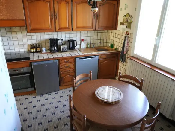 Village House Of 84 M² With Gardens, Garage, Outbuildings, 3 Bedrooms, 2 Bathrooms In Mauprevoir