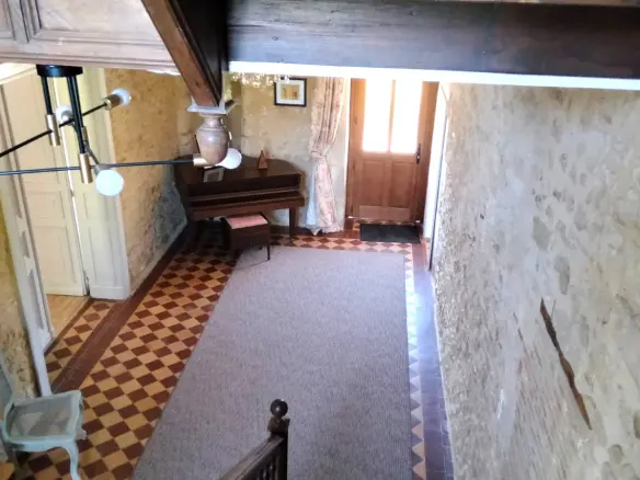 5-bedroom Manor House In Pressac, France (299 M²)