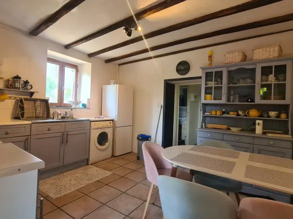 2-bedroom Country House In Bors (canton De Tude-et-lavalette), France (65 M²)