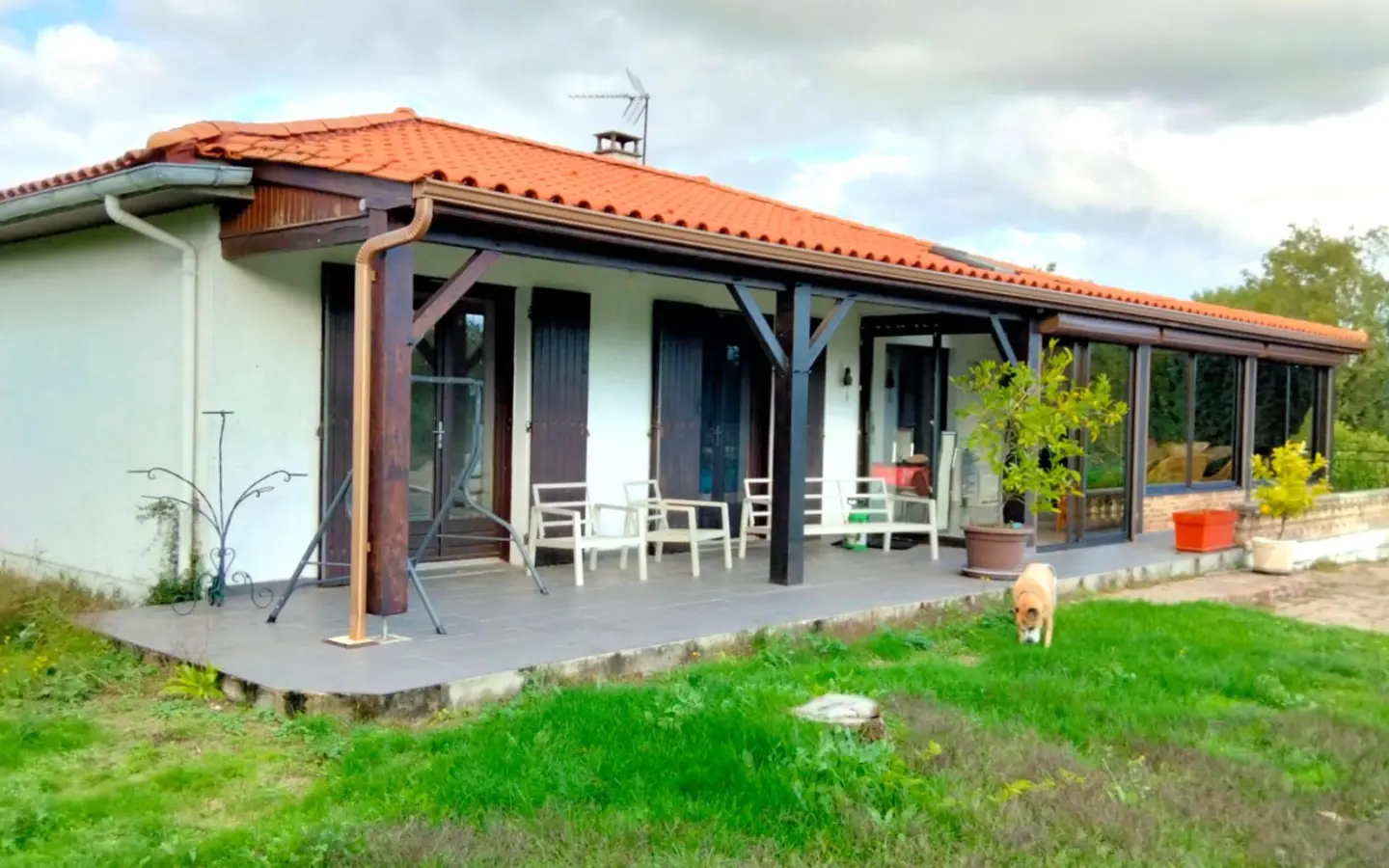 4-bedroom House In Val-de-bonnieure, France (170 M²)
