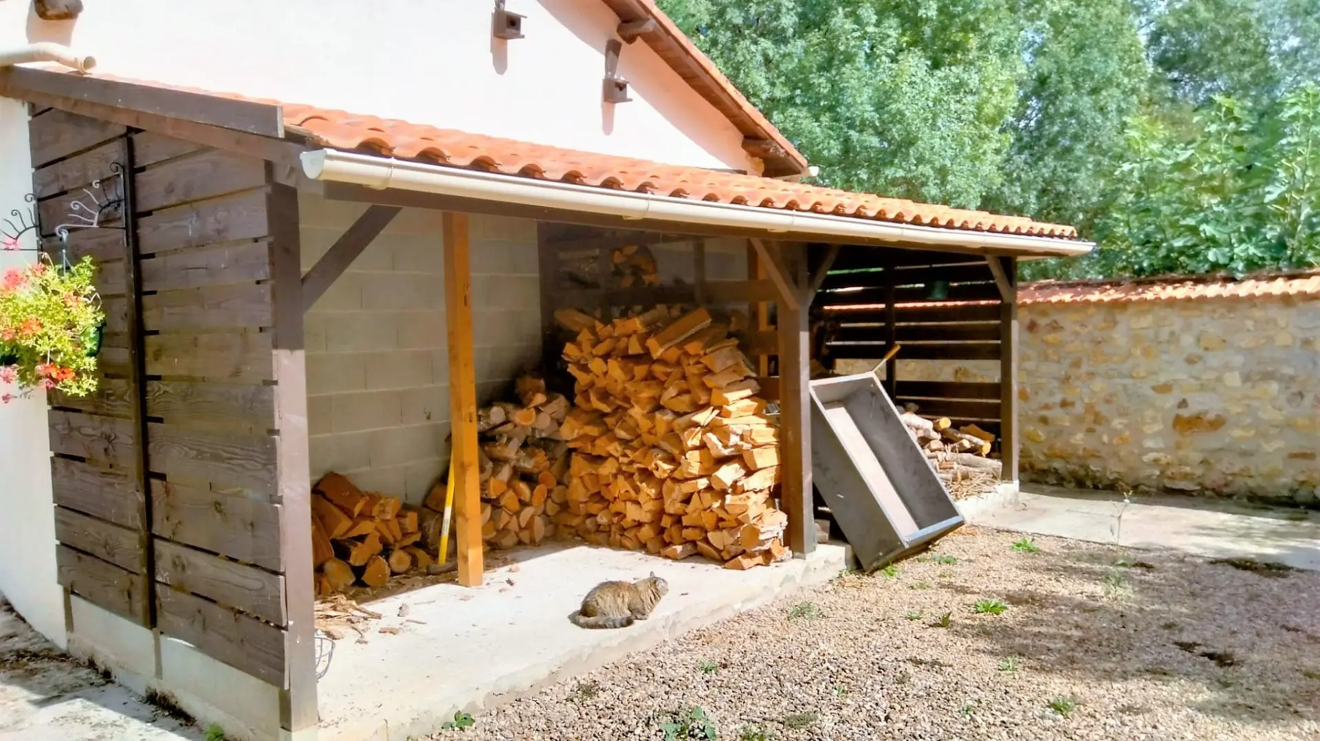 Stone House Of X M² With Outbuildings, Pond, Mature Gardens In Charente