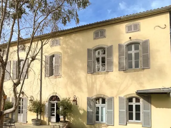 6-bedroom Town House In Mirepoix, France (508 M²)