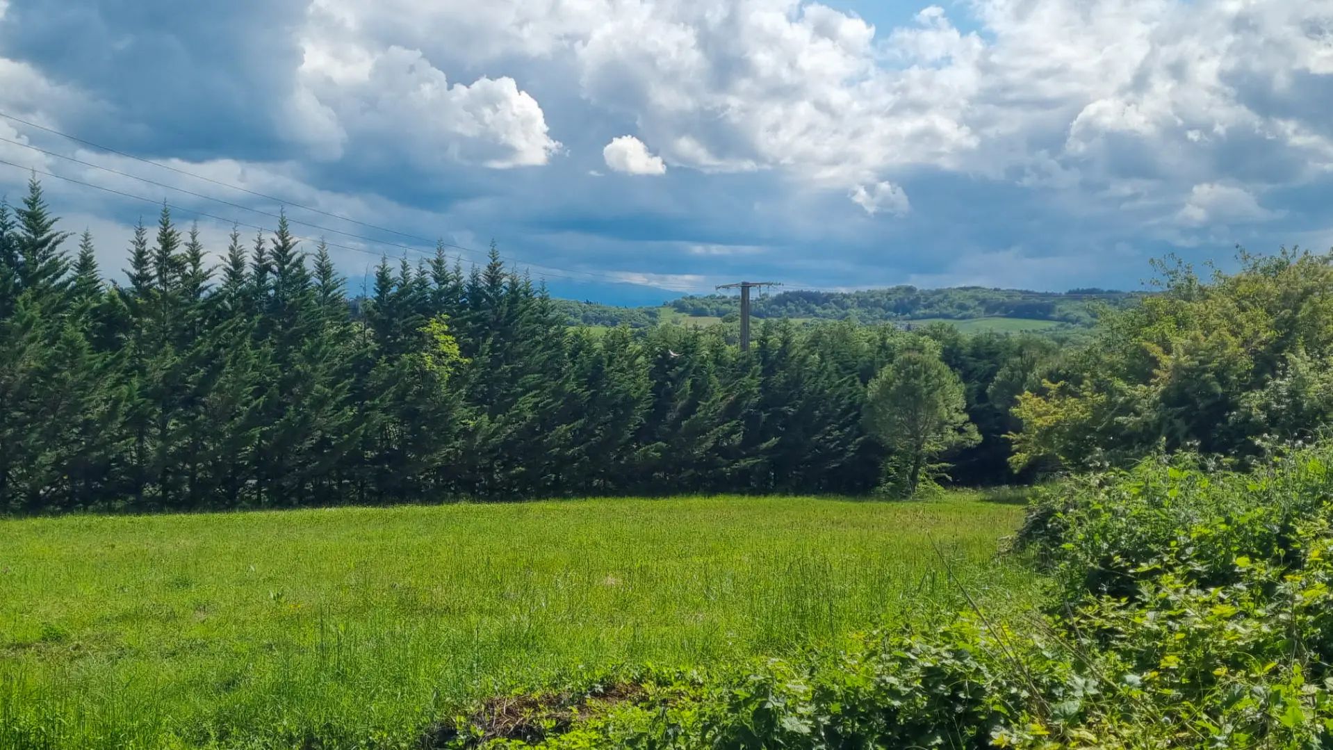 Spacious Countryside Residence With Pyrenean Views, Outbuildings, And Development Potential – Between Fanjeaux And Mirepoix