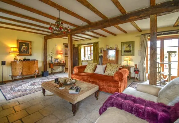 Two Detached Properties, Large Barns, Lake, 14 Ha, Woodland, 2 Pools, No Near Neighbours, Potential Revenue