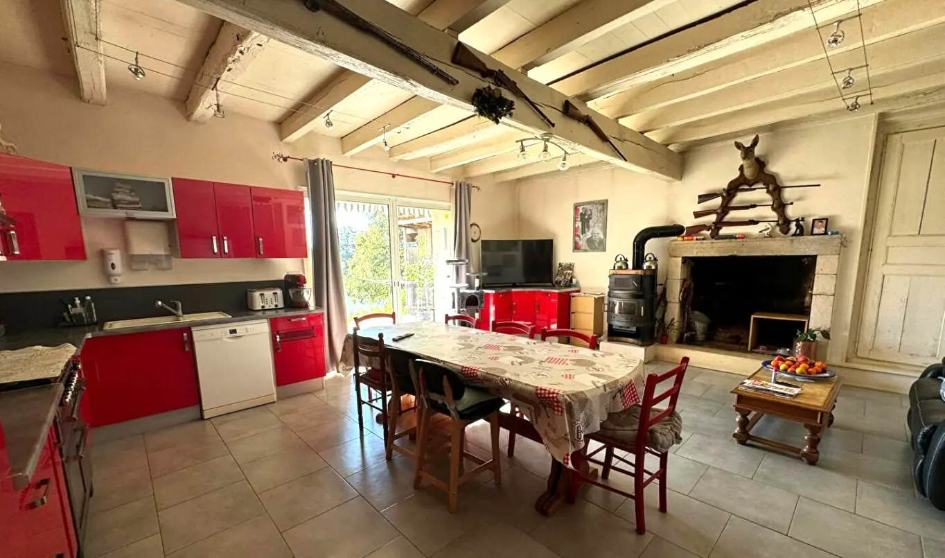 5 Ha Fishing Lake, Woodland, Two Properties, Lake Views