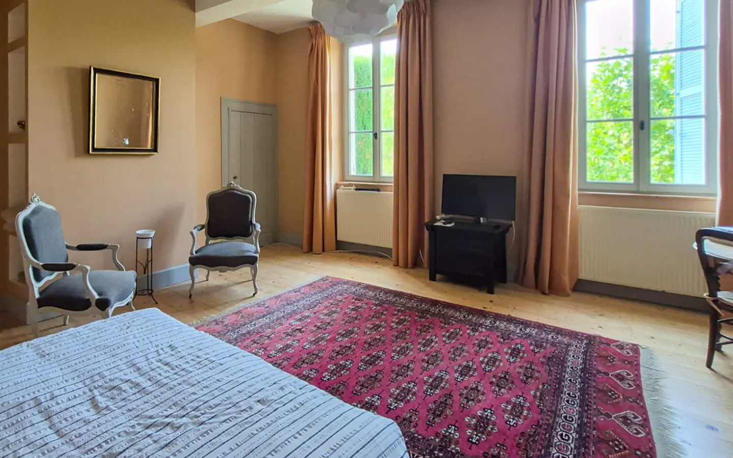 6-bedroom Country House In Saint-michel-de-lanes, France (495 M²)