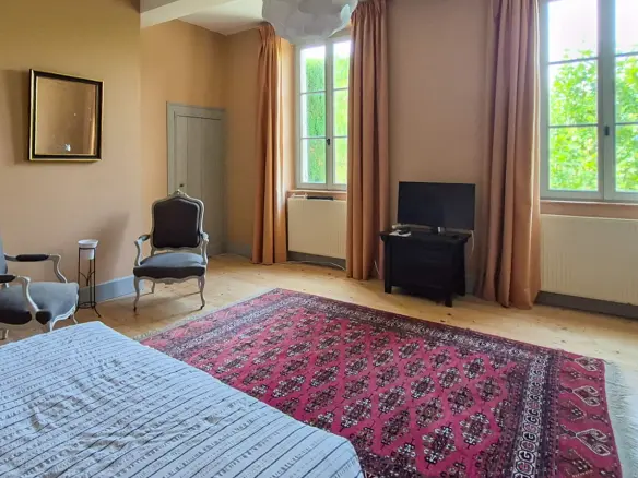 6-bedroom Country House In Saint-michel-de-lanes, France (495 M²)
