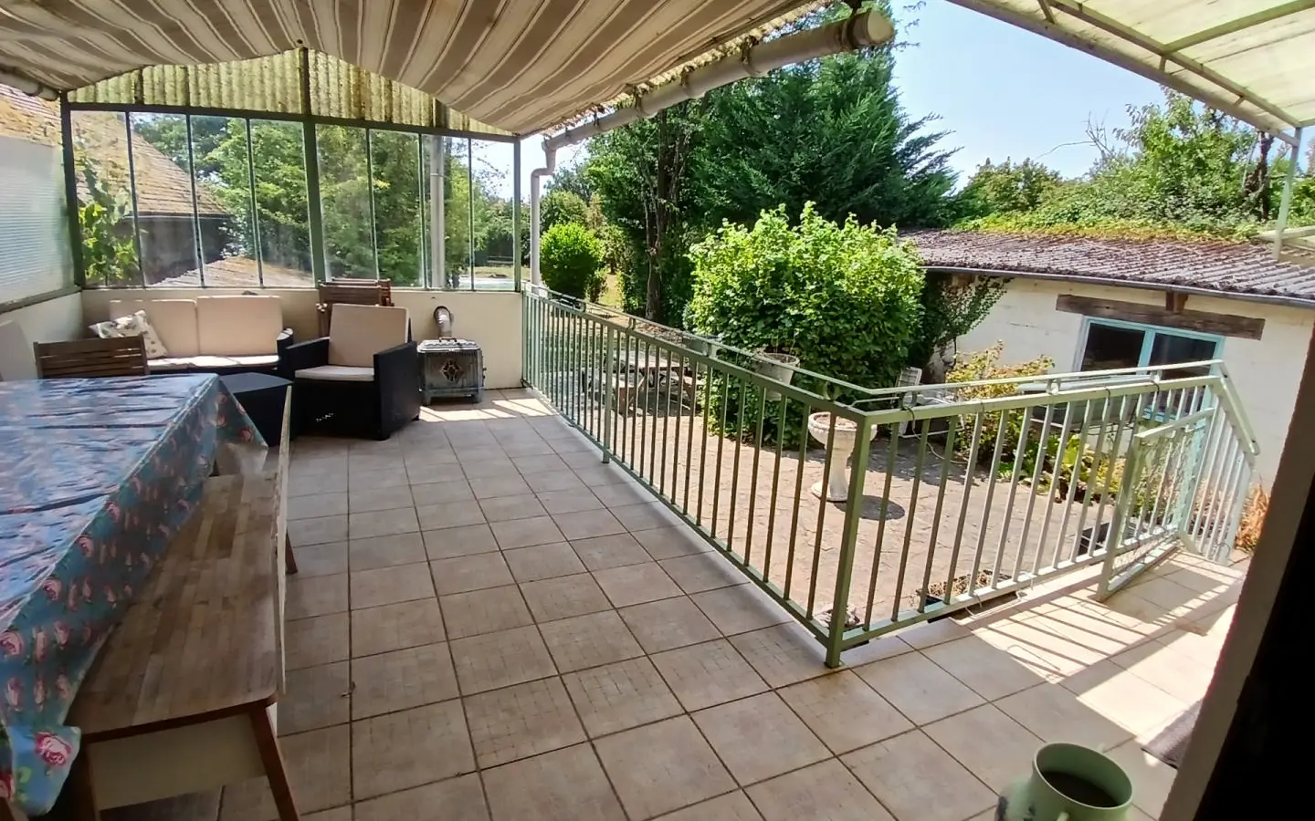 5-bedroom House In Saint-priest-les-fougeres, France (163 M²)