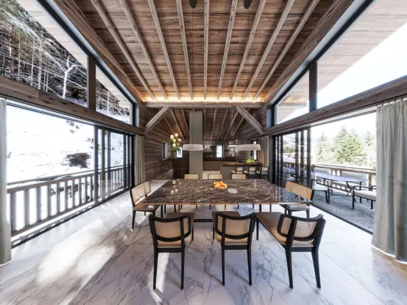 4-bedroom Ski Chalet In Chatel, France (233 M²)
