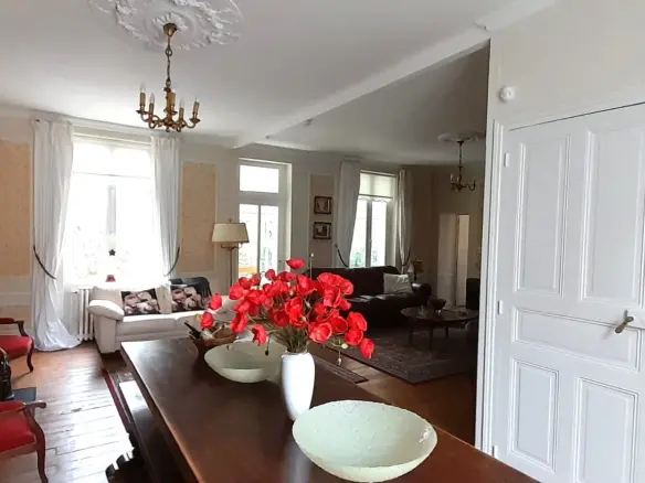 6-bedroom Country House In Condac, France (242 M²)