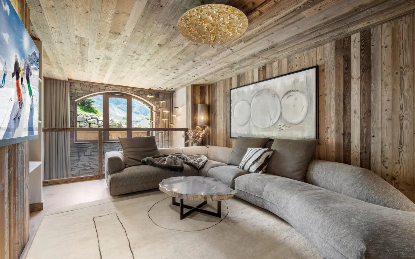 6-bedroom Ski Chalet In Val-d’isere, France (546 M²)