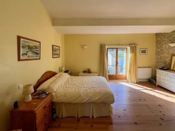 Stone Farmhouse Of 250 M² With Land, Views, And Privacy In Mirepoix