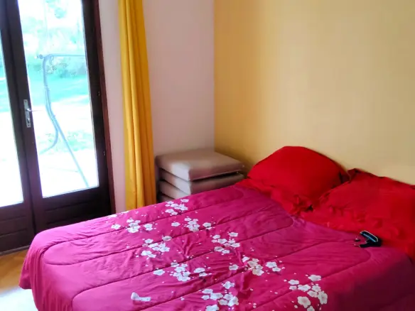 4-bedroom House In Val-de-bonnieure, France (170 M²)