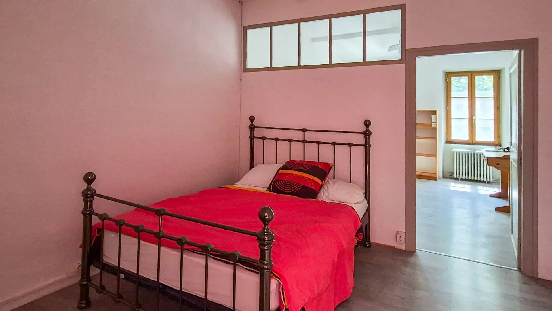 Townhouse Of 5 Bedrooms With Garage In The Heart Of Chalabre