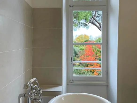 6-bedroom Town House In Mirepoix, France (508 M²)