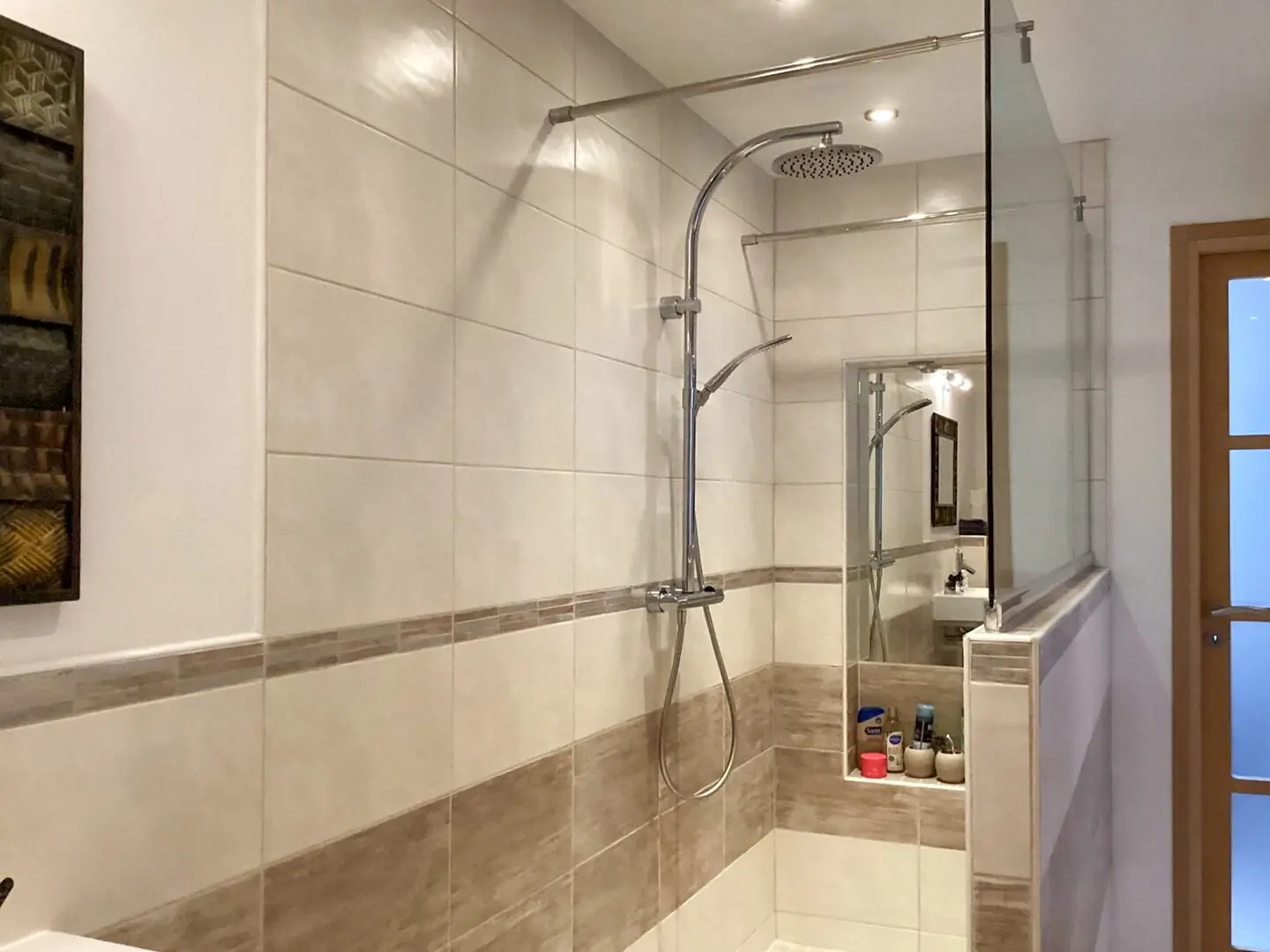 House Of 250 M² With Roof Terrace, Pool, Mountain Views In Village