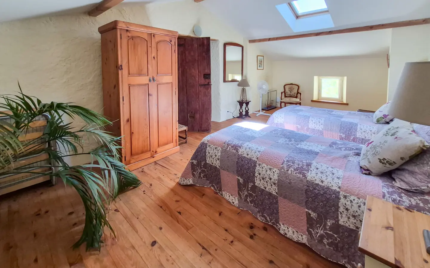 5-bedroom Country House In Soula, France (256 M²)