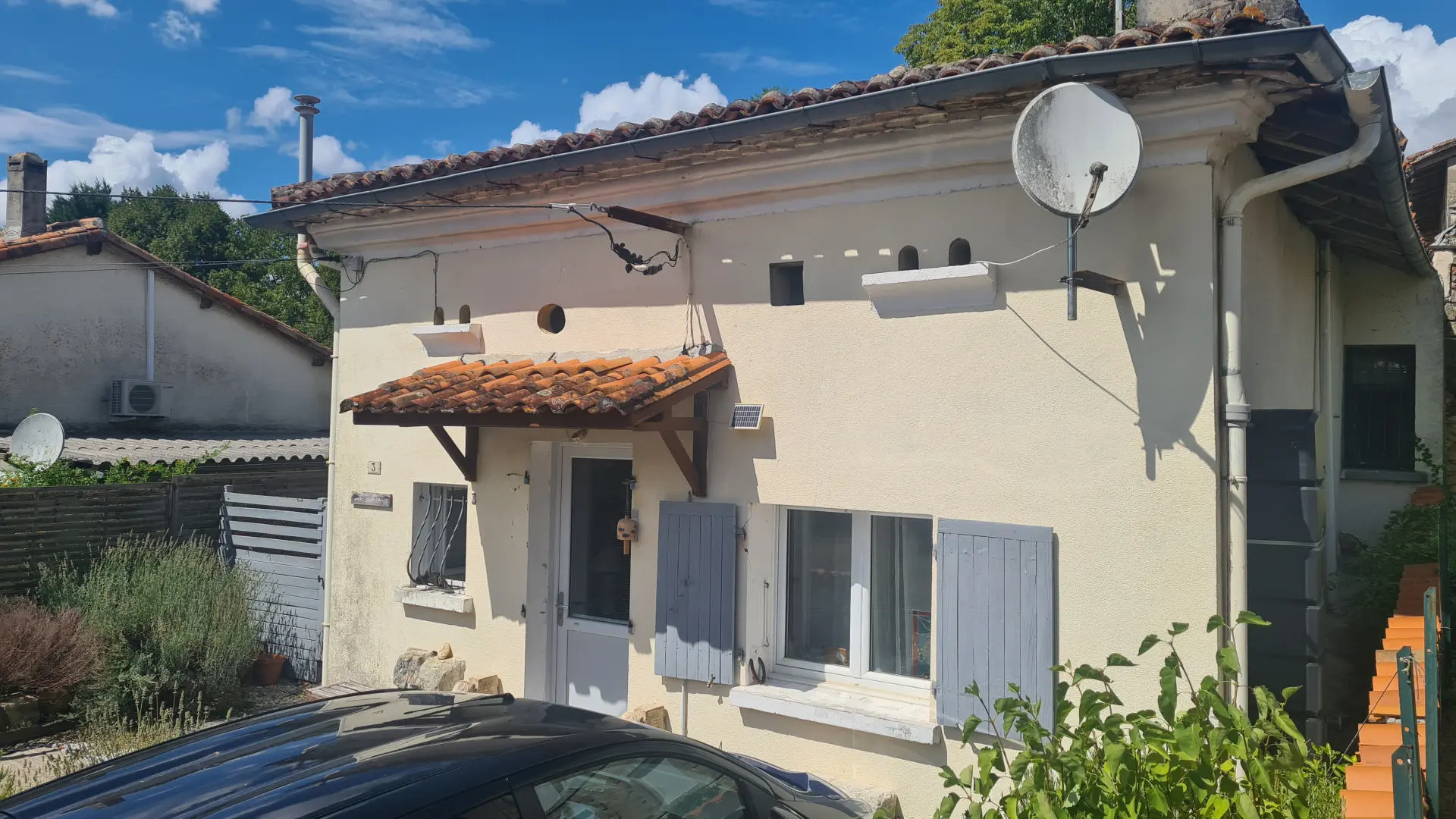 2-bedroom House In Rioux-martin, France (86 M²)